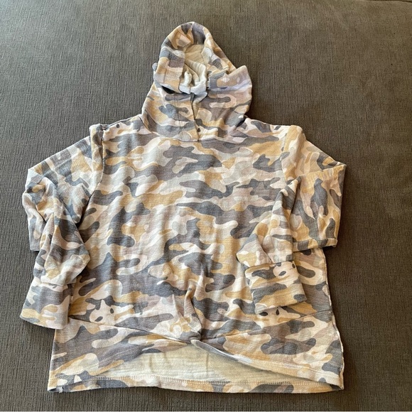 Old Navy Girls Twist-Front Pullover Hoodie Size 8M - Picture 2 of 7